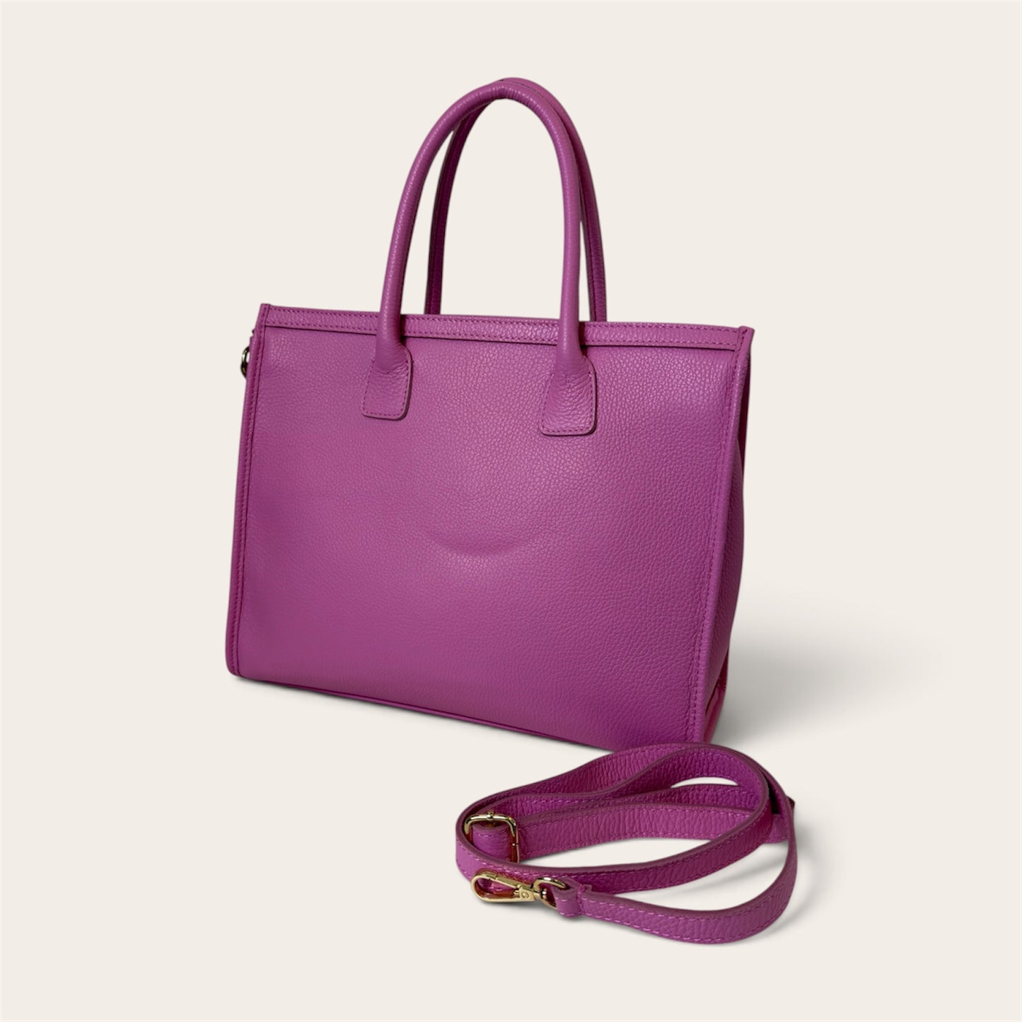 Išskirtinio dizaino natūralios odos rankinė