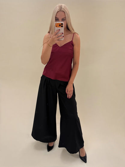 Bordo spalvos satininė palaidinė
